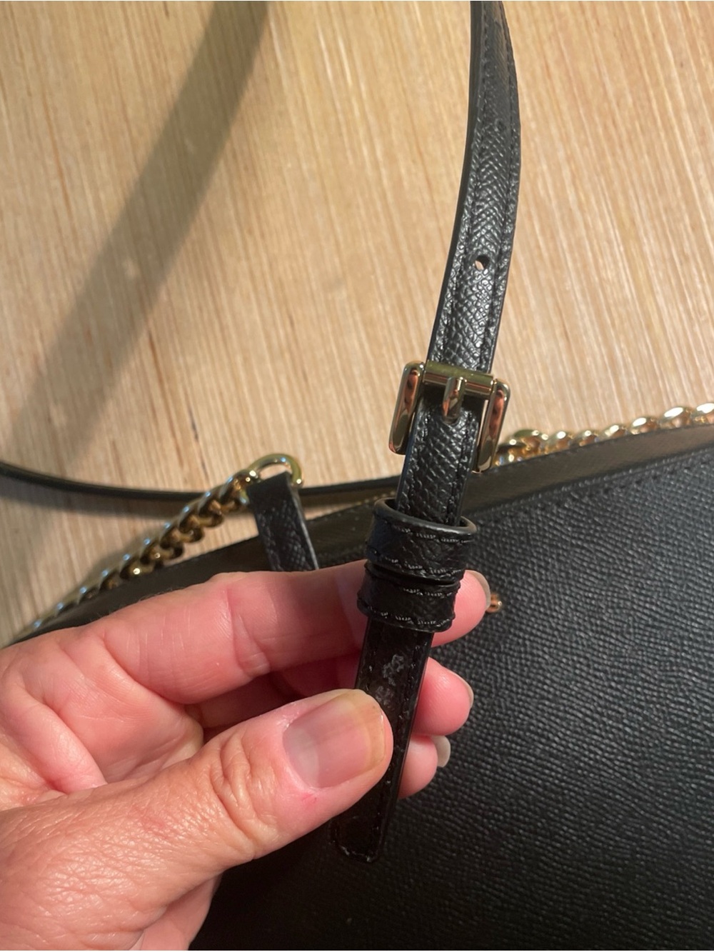 Michael Kors Black Crossbody with Gold Chain Strap - Picture 5 of 13